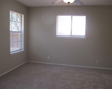 509 Algerita Dr - Photo Thumbnail 26