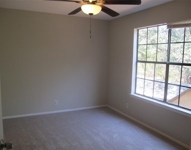 509 Algerita Dr - Photo Thumbnail 22