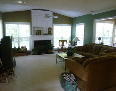 2209 Good Shepherd Way - Photo Thumbnail 4