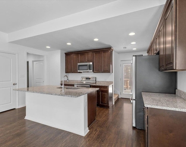120 Waialua Ct - Photo Thumbnail 7