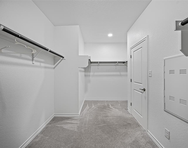 315 Doodle Ln - Photo Thumbnail 15