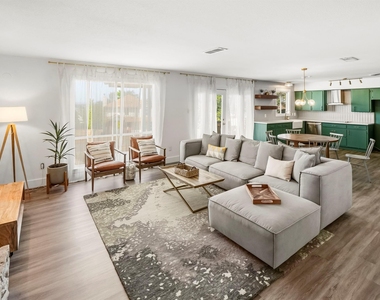 131 Dukes Dr - Photo Thumbnail 3