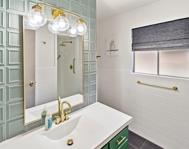 131 Dukes Dr - Photo Thumbnail 10
