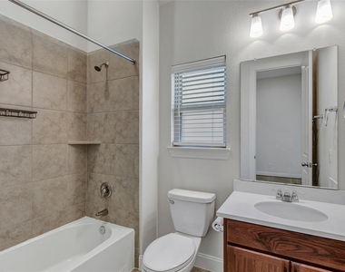 15342 Majestic Knight Dr - Photo Thumbnail 7