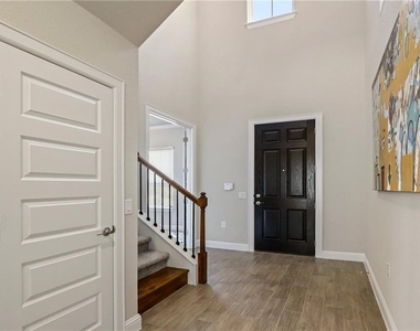 6905 Halesboro Dr - Photo Thumbnail 2