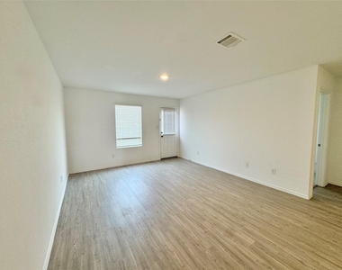 23604 Tiny Moons Way - Photo Thumbnail 6