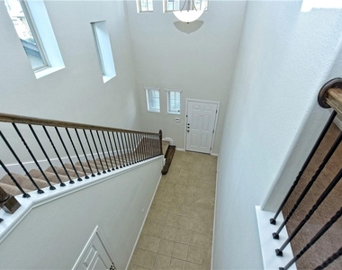 3240 E Whitestone Blvd - Photo Thumbnail 6