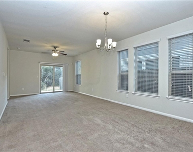 3240 E Whitestone Blvd - Photo Thumbnail 8