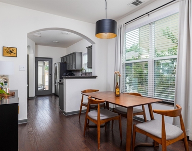 532 Lookout Tree Ln - Photo Thumbnail 6