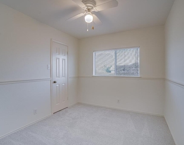 12920 Latchwood Ln - Photo Thumbnail 14