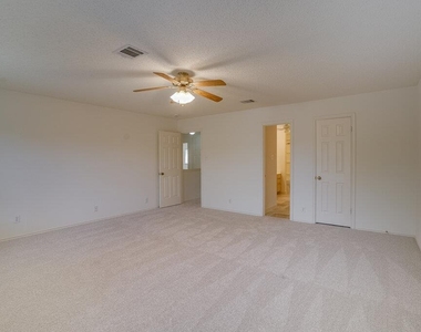 12920 Latchwood Ln - Photo Thumbnail 9