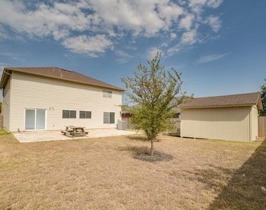12920 Latchwood Ln - Photo Thumbnail 19