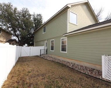 1306 Davis Mountain Loop - Photo Thumbnail 30