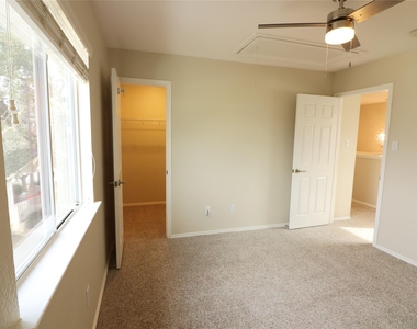 1306 Davis Mountain Loop - Photo Thumbnail 24