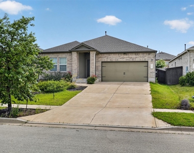 1301 Blackhaw Ln - Photo Thumbnail 2