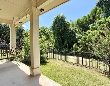 1900 Scofield Ridge Pkwy - Photo Thumbnail 21