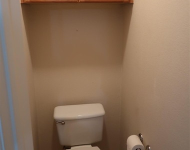 2915 Briona Wood Ln - Photo Thumbnail 17