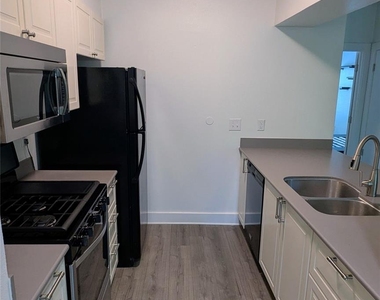 3839 Dry Creek Dr - Photo Thumbnail 9