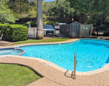 3839 Dry Creek Dr - Photo Thumbnail 24