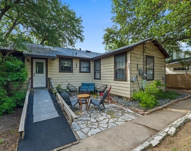 3206 Kerbey Ln - Photo Thumbnail 26