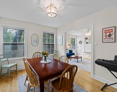 3206 Kerbey Ln - Photo Thumbnail 11