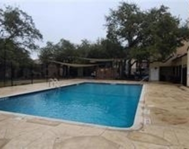4159 Steck Ave - Photo Thumbnail 13