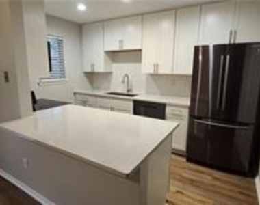 4159 Steck Ave - Photo Thumbnail 4
