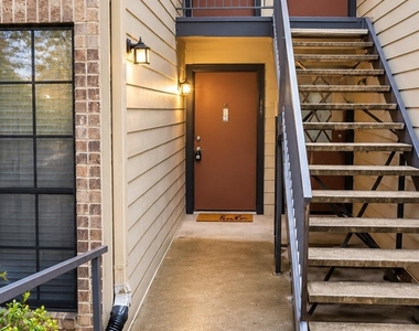 4159 Steck Ave - Photo Thumbnail 2
