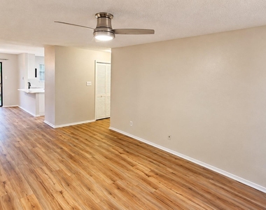 4159 Steck Ave - Photo Thumbnail 4