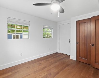 1137 Nickols Ave - Photo Thumbnail 14