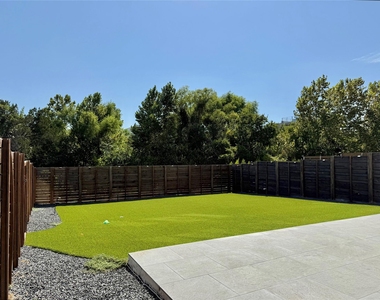 7915 Floracita Ln - Photo Thumbnail 19