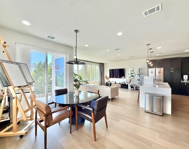 7915 Floracita Ln - Photo Thumbnail 1