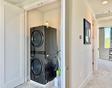 7915 Floracita Ln - Photo Thumbnail 15