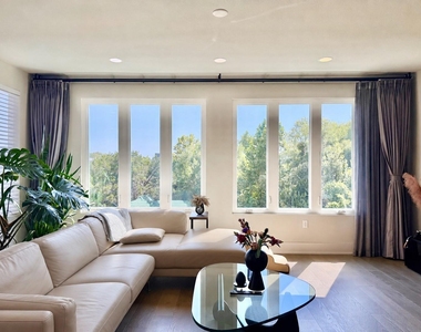 7915 Floracita Ln - Photo Thumbnail 22