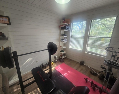 21401 Lindeman Ln - Photo Thumbnail 27