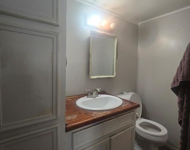 21401 Lindeman Ln - Photo Thumbnail 23
