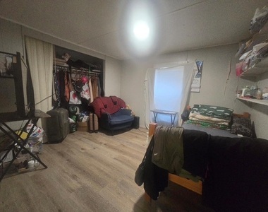 21401 Lindeman Ln - Photo Thumbnail 18