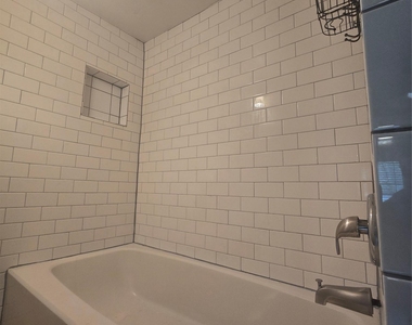 21401 Lindeman Ln - Photo Thumbnail 17