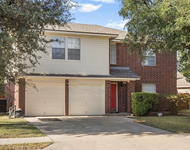 4021 Cargill Dr - Photo Thumbnail 2