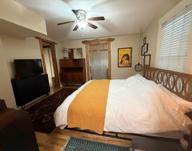 5410 Woodrow Ave - Photo Thumbnail 7