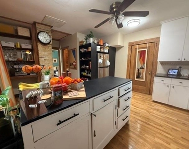 5410 Woodrow Ave - Photo Thumbnail 6