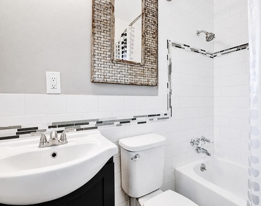 3209 Barton View Dr - Photo Thumbnail 5