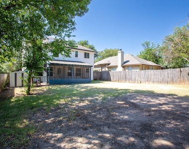 1310 Strickland Dr - Photo Thumbnail 36