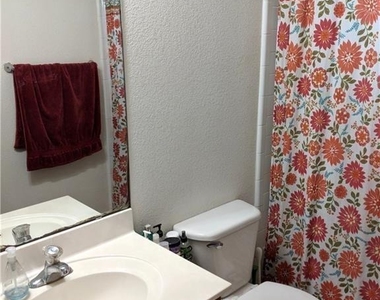 5501 Duval B St - Photo Thumbnail 9