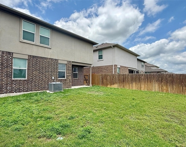 521 Otto Ave - Photo Thumbnail 24