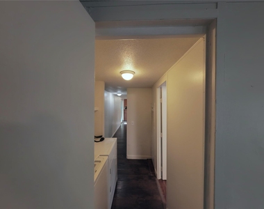 1504 Citation Cir - Photo Thumbnail 25
