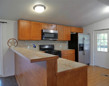 1504 Citation Cir - Photo Thumbnail 28