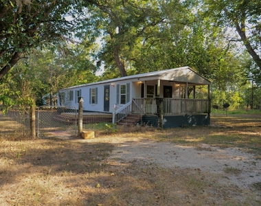 1504 Citation Cir - Photo Thumbnail 2