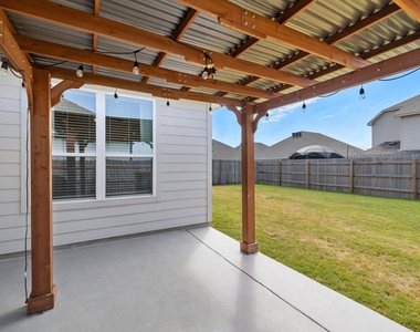 117 Watch Hill - Photo Thumbnail 17