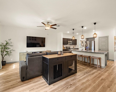 117 Watch Hill - Photo Thumbnail 7